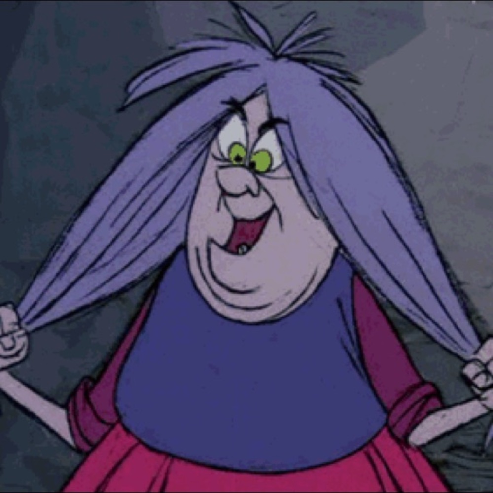 Meet your Posher, Yadira